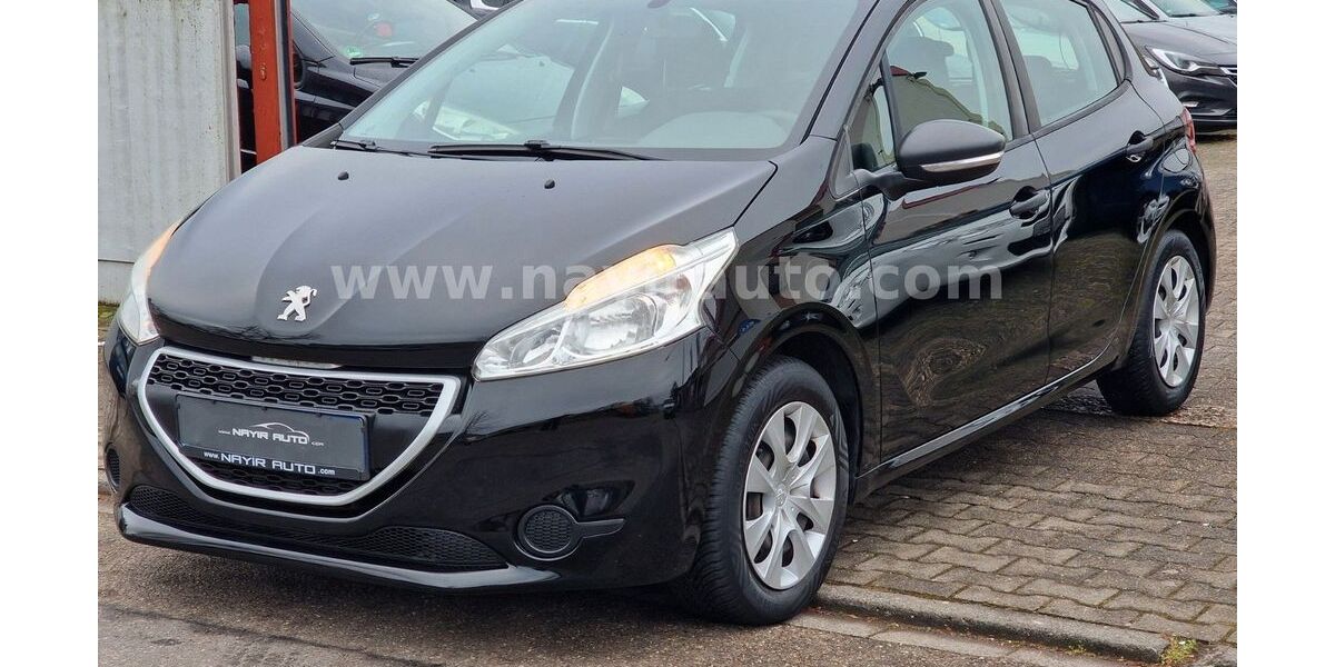 Peugeot 208 138.167 km 3.799 &euro; Viernheim (bei MANNHEIM) 68519
