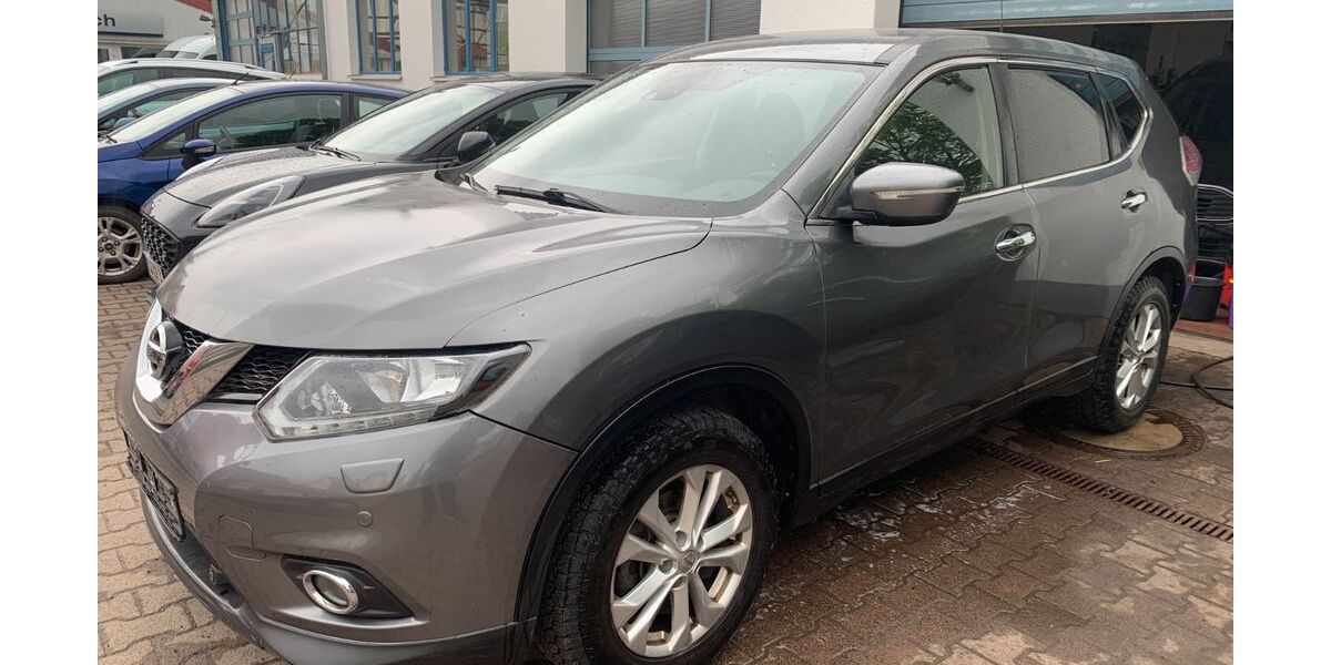 Nissan X-Trail 209.500 km 7.300 &euro; Herleshausen 37293
