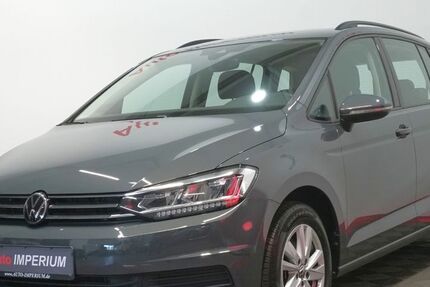 VW Touran 30.979 km 30.990 &euro; Schmidgaden 92546