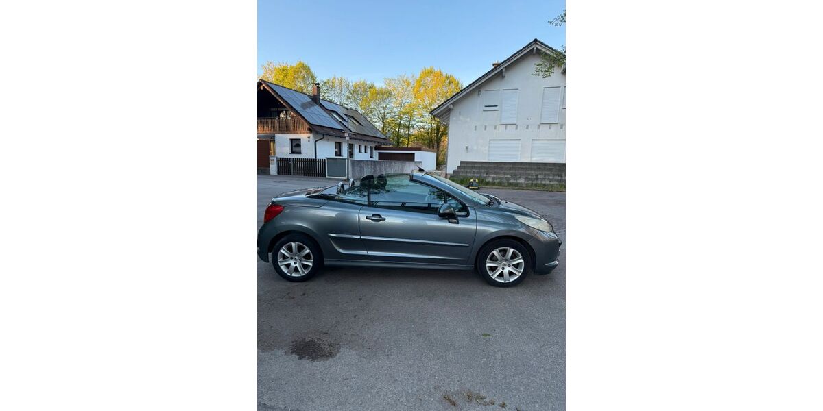 Peugeot 207 159.000 km 2.900 &euro; Olching 82140
