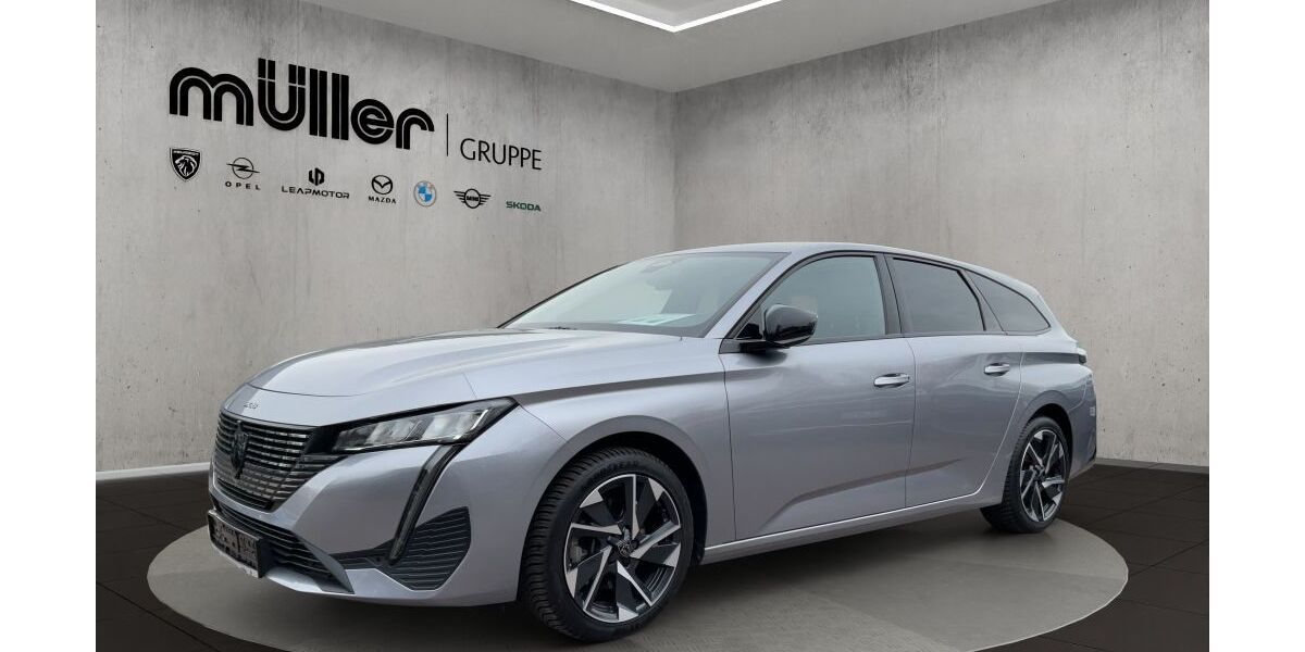 Peugeot 308 32.100 km 24.490 &euro; Dillingen 66763