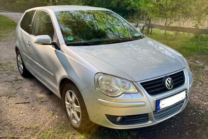 VW Polo 74.000 km 2.700 &euro; Neubrandenburg 17033