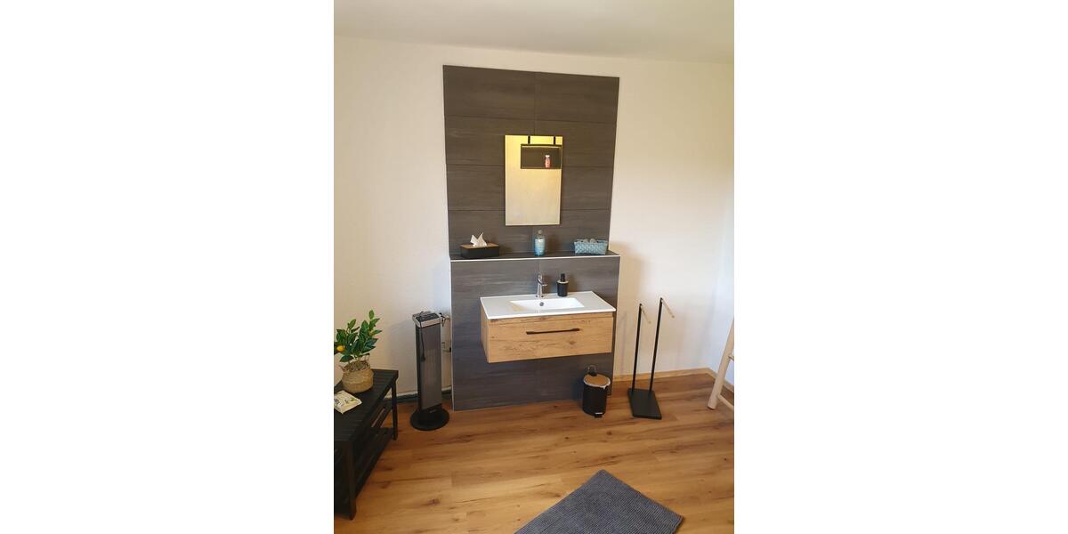 Dachgeschoßwohnung Naumburg (Saale) - 3 Zimmer, 85 m&sup2;, 500&euro; | Angebot:26338493