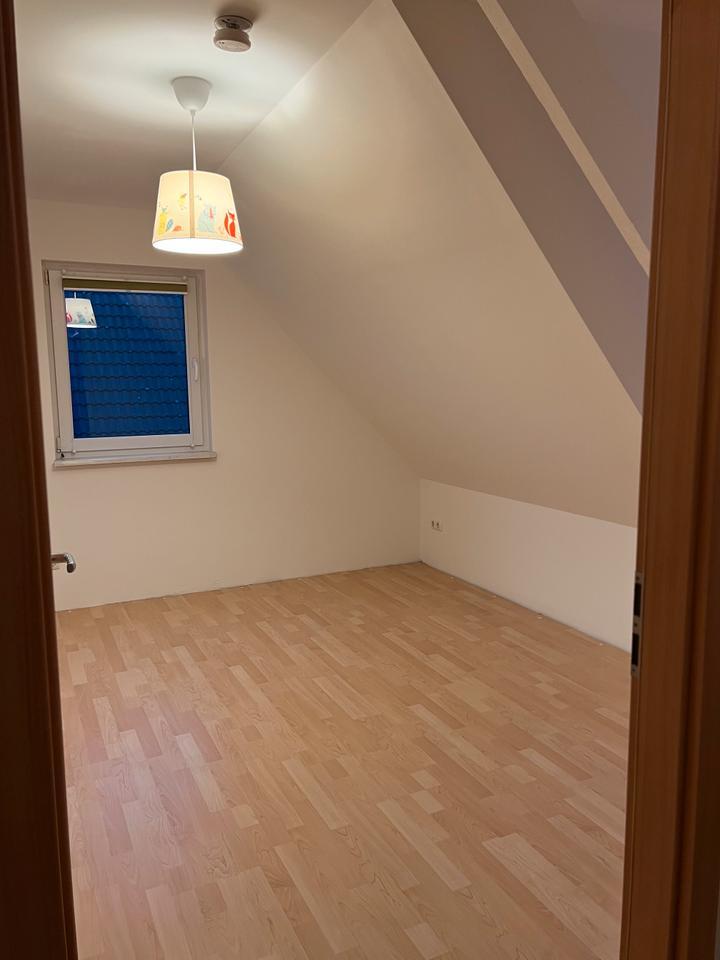 Einfamileinhaus, Hennigdorf, 4 Zimmer, Garage, Haus, 120m2,Garten