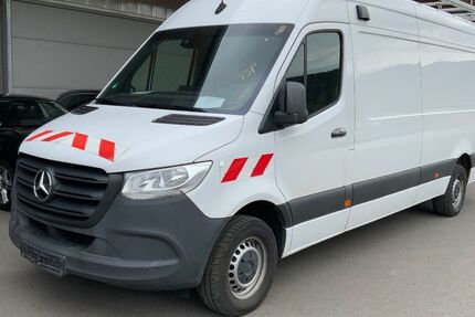 Mercedes-Benz Sprinter 88.970 km 34.990 &euro; Langen 63225