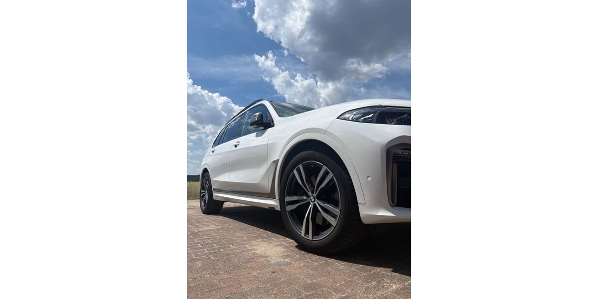 BMW X7 M50 120.000 km 68.880 &euro; Guben 03172