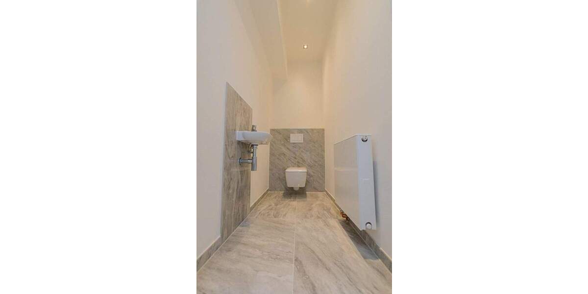 Gewerbeobjekt Bad Neuenahr-Ahrweiler Bad Neuenahr - 1 Zimmer, 90 m&sup2;, 910&euro; | Angebot:24041877