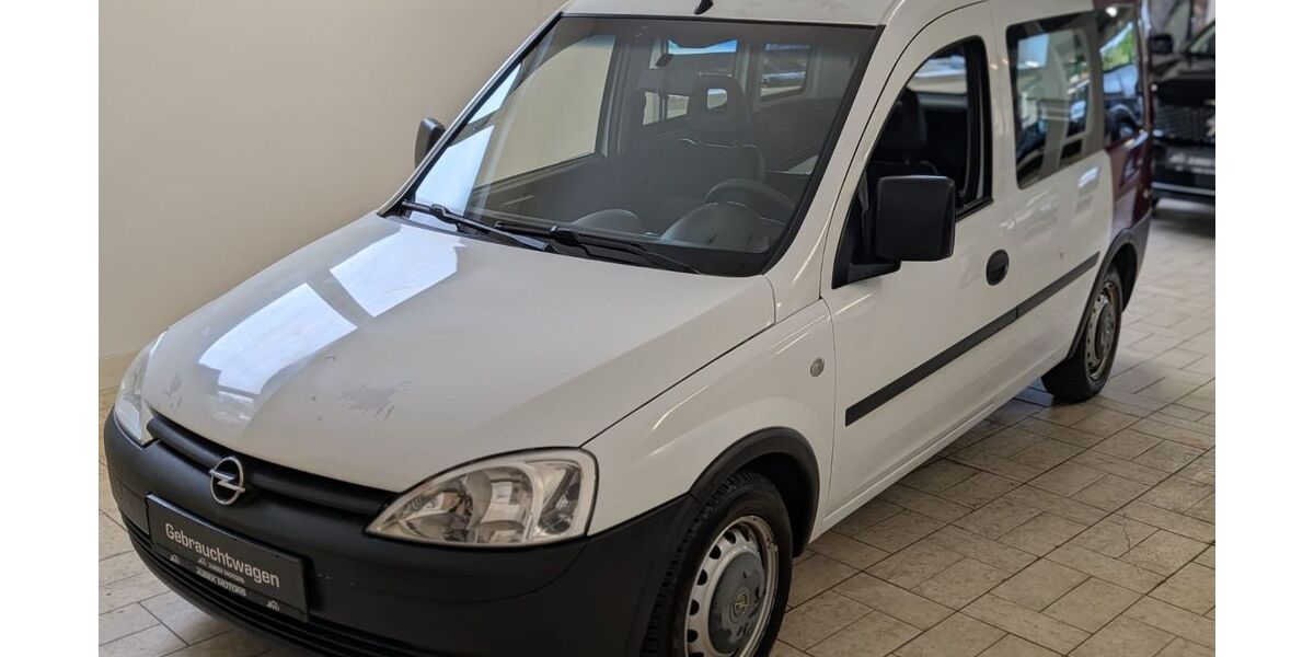 Opel Combo 69.000 km 5.790 &euro; Jübek 24855