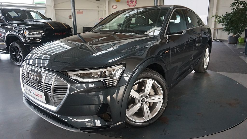 Audi e-tron 34.110 km 35.900 &euro; Pfungstadt 64319