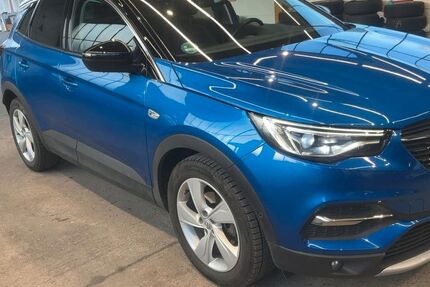 Opel Grandland (X) 98.595 km 12.950 &euro; Hamburg 22339