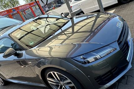 Audi TT 179.000 km 17.500 € Köln 50733