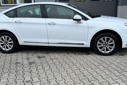 Citroen C5 350.000 km 2.370 &euro; Offenburg 77654