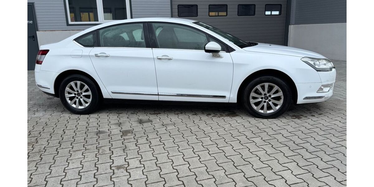Citroen C5 350.000 km 2.370 &euro; Offenburg 77654