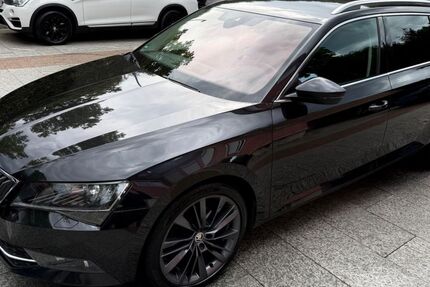 Skoda Superb 226.000 km 13.980 &euro; München 81827