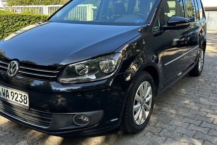 VW Touran 284.000 km 5.700 &euro; Berlin 12169