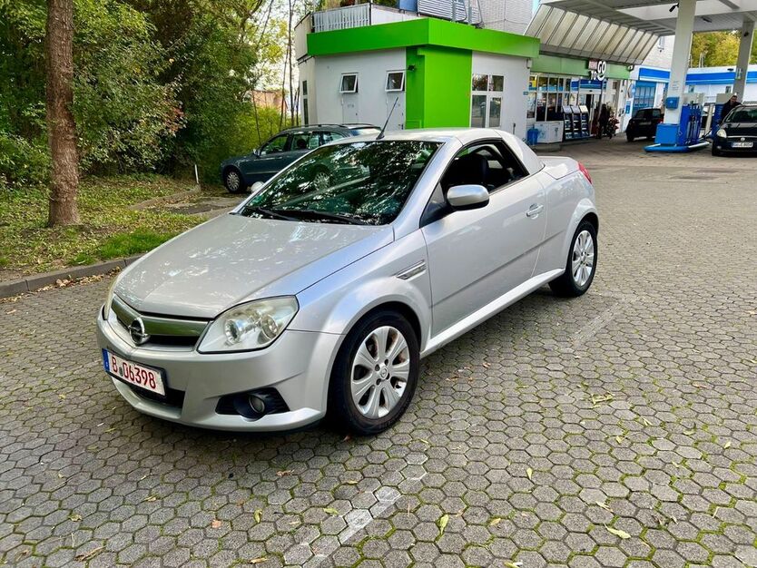 Opel Tigra 150.000 km 1.450 € Berlin 12109