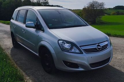 Opel Zafira 84.500 km 7.500 &euro; Boxberg 97944