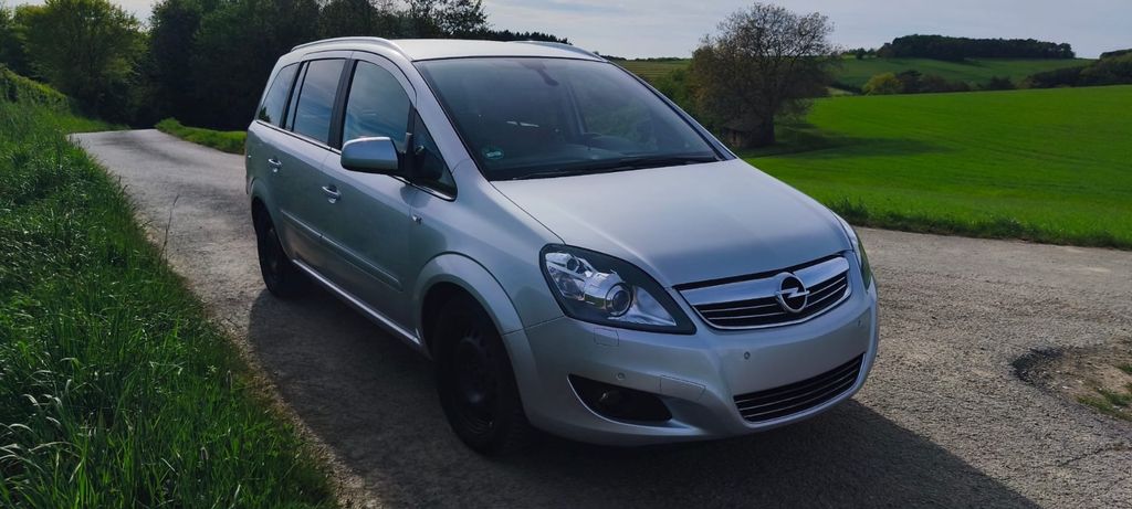Opel Zafira 84.500 km 7.500 &euro; Boxberg 97944
