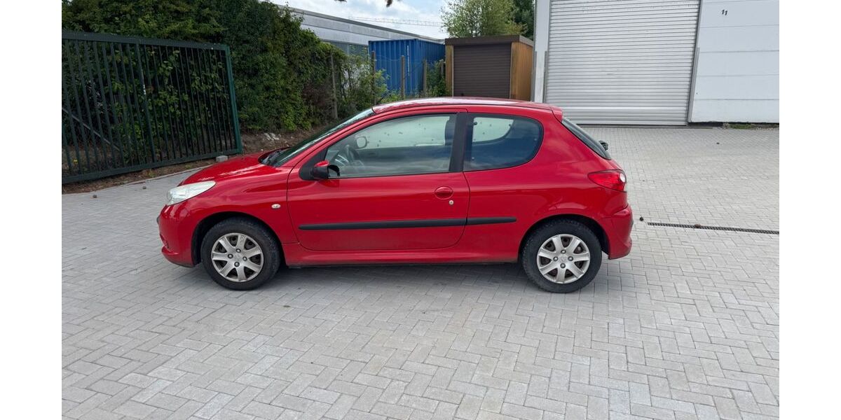 Peugeot 206 118.261 km 999 &euro; Barsbüttel 22885
