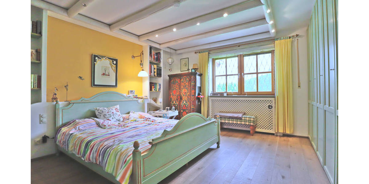 Doppelhaushälfte Holzkirchen - 5 Zimmer, 200 m&sup2;, 1.145.000&euro; | Angebot:26358671