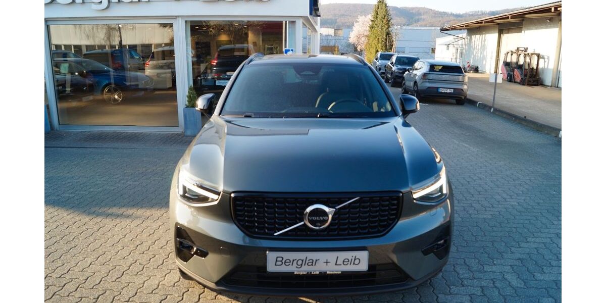 Volvo XC40 2.000 km 50.890 &euro; Meschede 59872