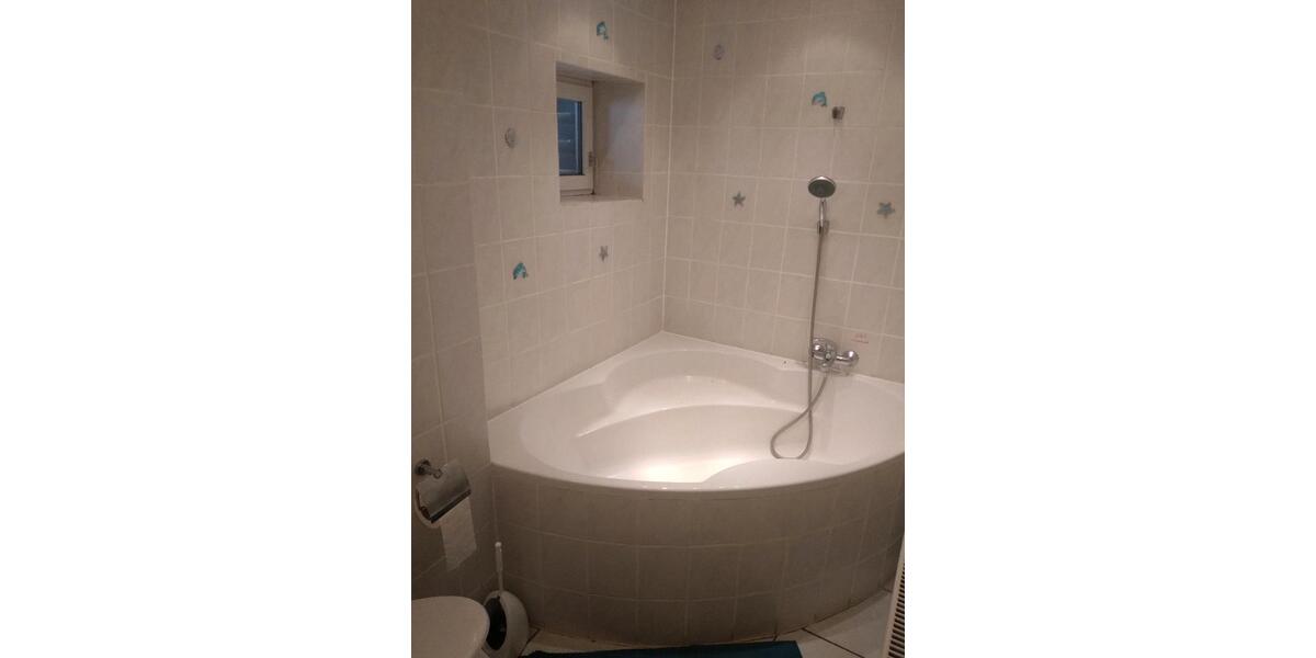 Erdgeschoßwohnung Steinhorst - 2 Zimmer, 75 m&sup2;, 20&euro; | Angebot:22355327