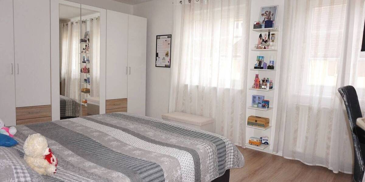 Etagenwohnung Schramberg - 3 Zimmer, 145.000&euro; | Angebot:25746586