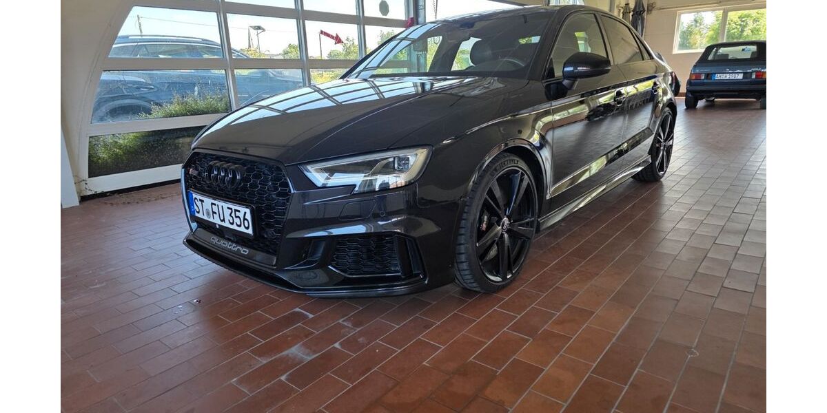 Audi RS3 97.000 km 46.500 &euro; Legden 48739