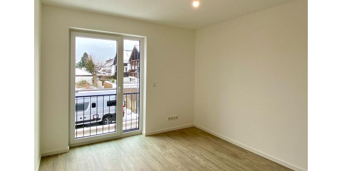 Einfamilienhaus Gilching - 4 Zimmer, 165 m&sup2;, 2.950&euro; | Angebot:24715177