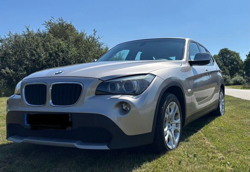 X1