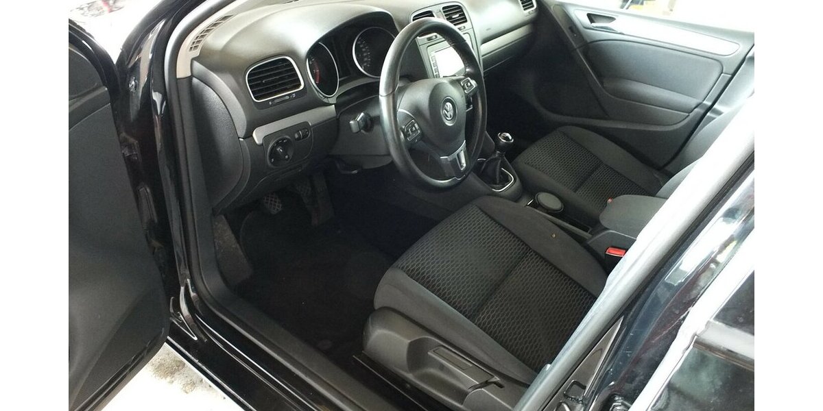 VW Golf Sportline Motorschaden Navi 18 Zoll LMF 185.154 km 2.500 &euro; Köln 50858