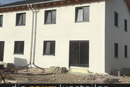 Komplettes Doppelhaus (Ost + West) im Paket - zwei Haushälften für zwei Familien 8 zimmer