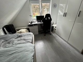 4 Zi. Küche, Bad, Flur, G.Bad, Diele. 132 - 4- Plettenberg Eschen | Angebot:27091773