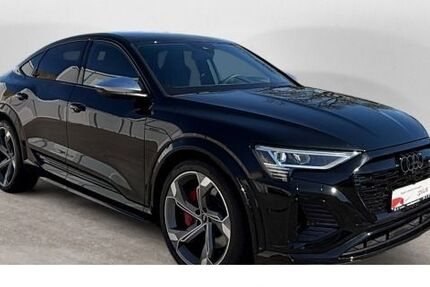 Audi SQ8 e-tron 24.864 km 67.770 &euro; Detmold 32756