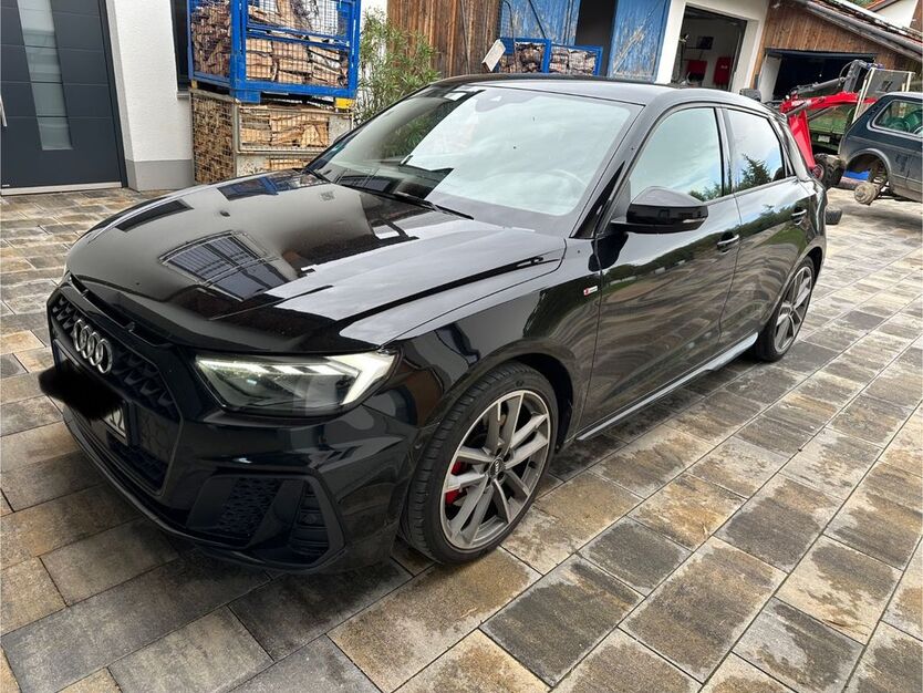 Audi A1 59.000 km 24.990 € Niederaichbach 84100