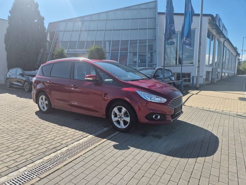 Ford S-Max 100.000 km 14.480 € Bautzen 02625