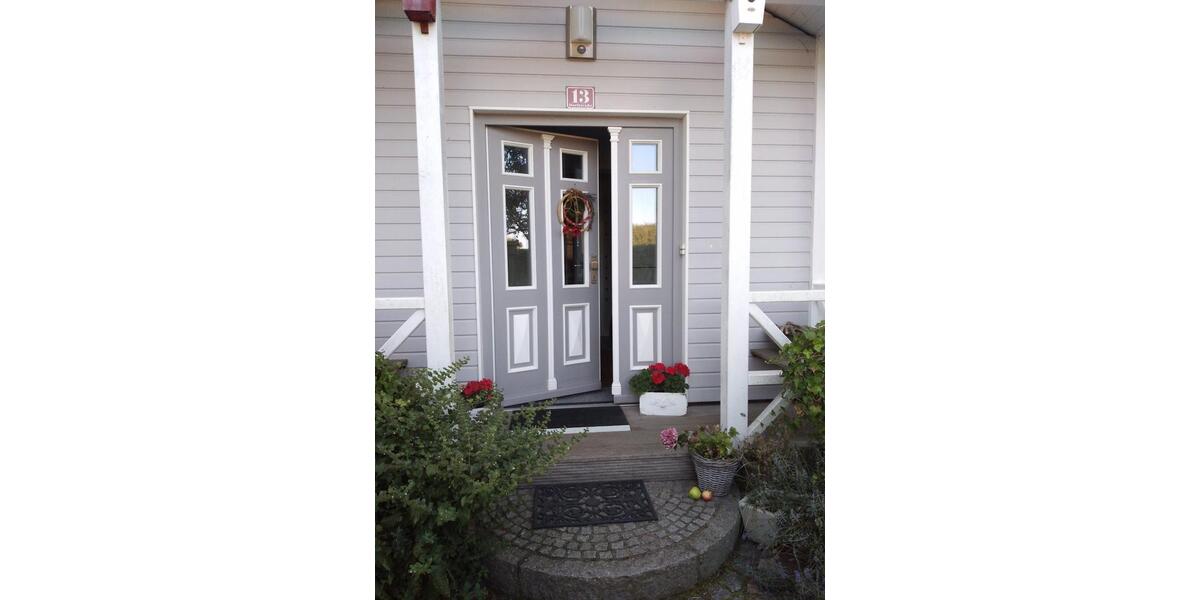 Dachgeschoßwohnung Bad Segeberg - 3 Zimmer, 74 m&sup2;, 799&euro; | Angebot:25342804