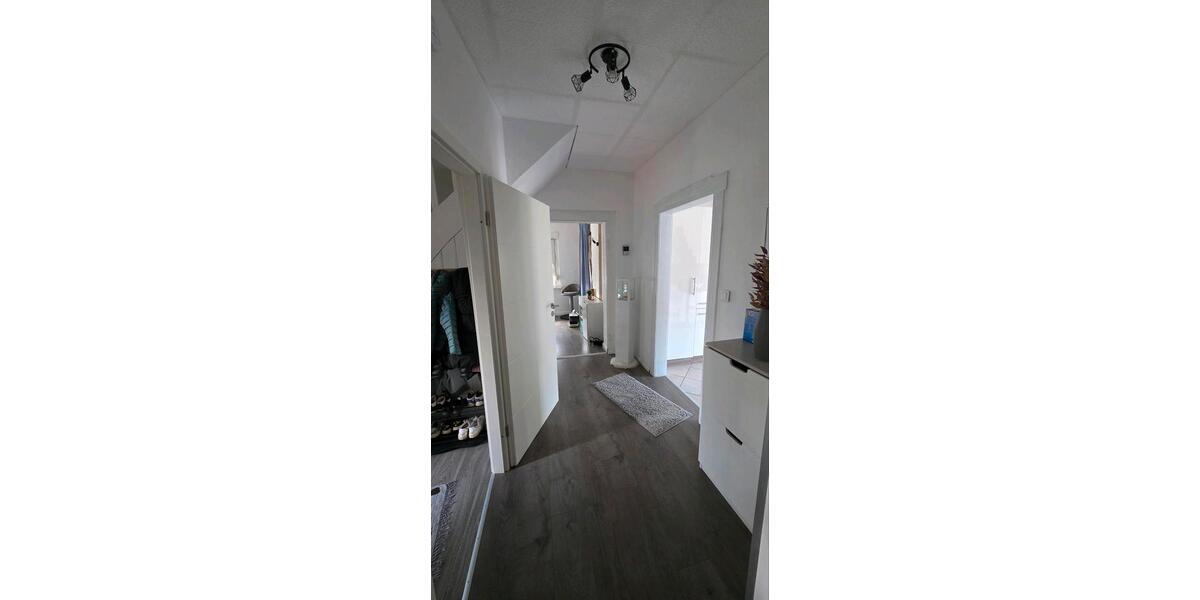 Doppelhaushälfte Northeim - 6 Zimmer, 160 m&sup2;, 240.000&euro; | Angebot:27126836