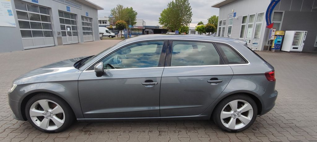 Audi A3 220.000 km 10.300 &euro; Wiesloch 69168