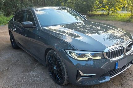 BMW 330 81.500 km 28.500 &euro; Lübeck 23560