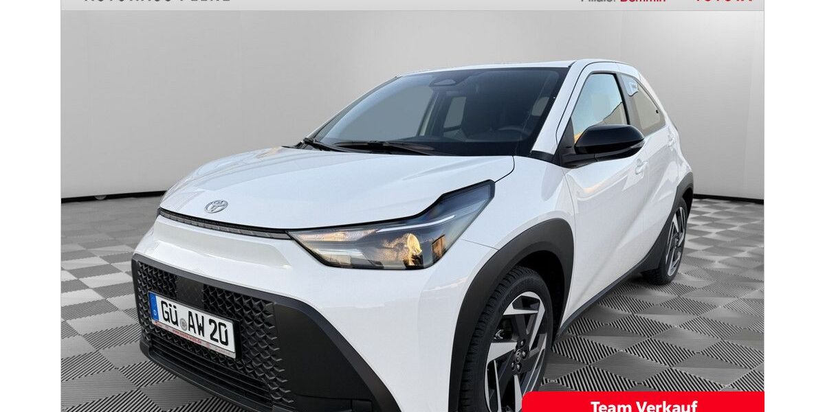 Toyota Aygo (X) 3.900 km 21.900 &euro; Demmin 17109