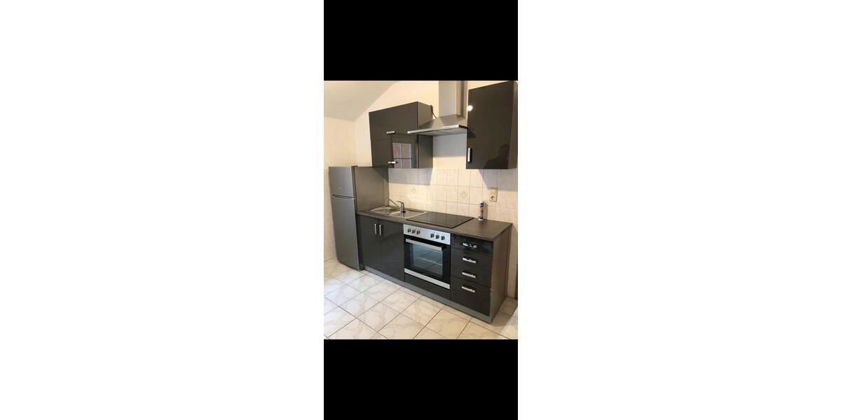 Etagenwohnung Uelzen - 3 Zimmer, 90 m&sup2;, 990&euro; | Angebot:26397723
