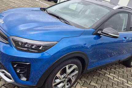 Kia Stonic 14.553 km 19.490 &euro; Dörth/Emmelshausen 56281