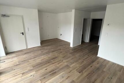 Wohnung Winterberg - 2 Zimmer, 75 m&sup2;, 700&euro; | Angebot:26278540