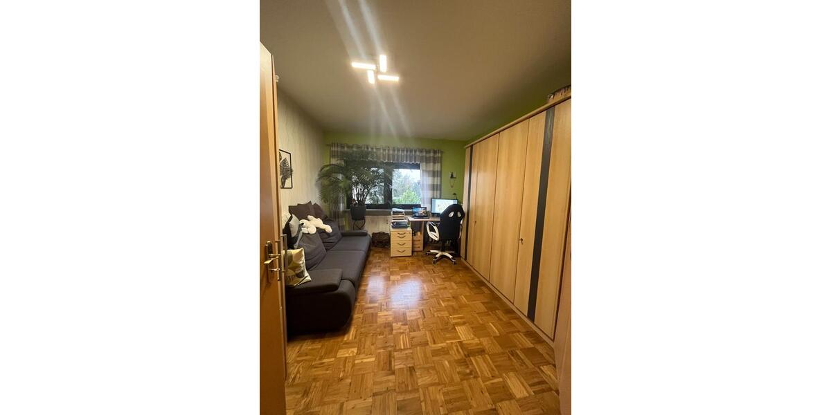 Etagenwohnung Sehnde - 3 Zimmer, 109 m&sup2;, 285.000&euro; | Angebot:25495620