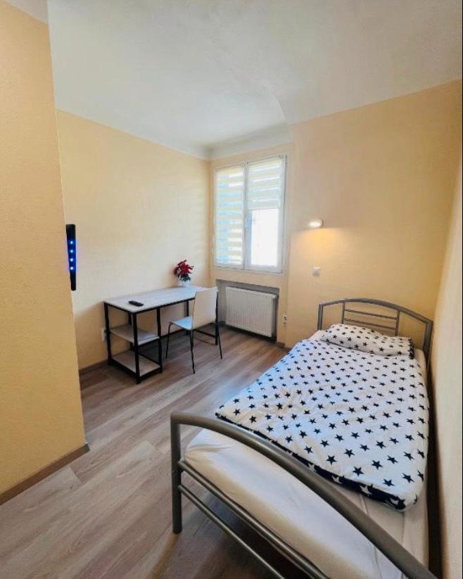 Zimmer zur monatlichen Miete