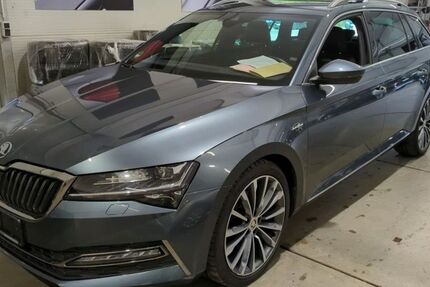 Skoda Superb 87.000 km 24.950 € Bebra 36179