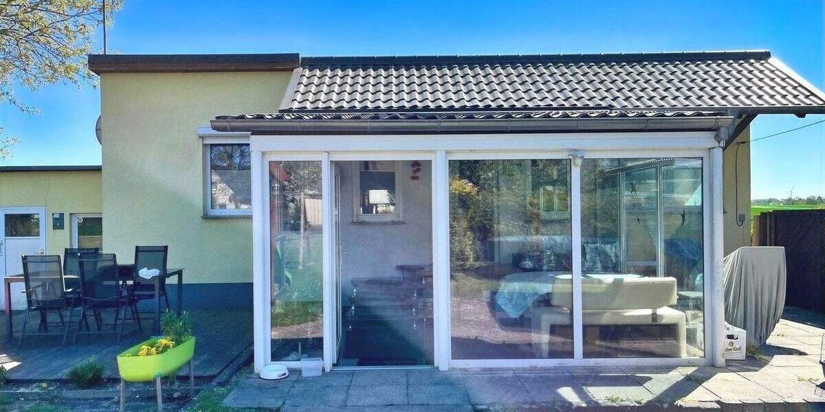 Bungalow Rehfelde - 3 Zimmer, 75 m&sup2;, 320.000&euro; | Angebot:25190320