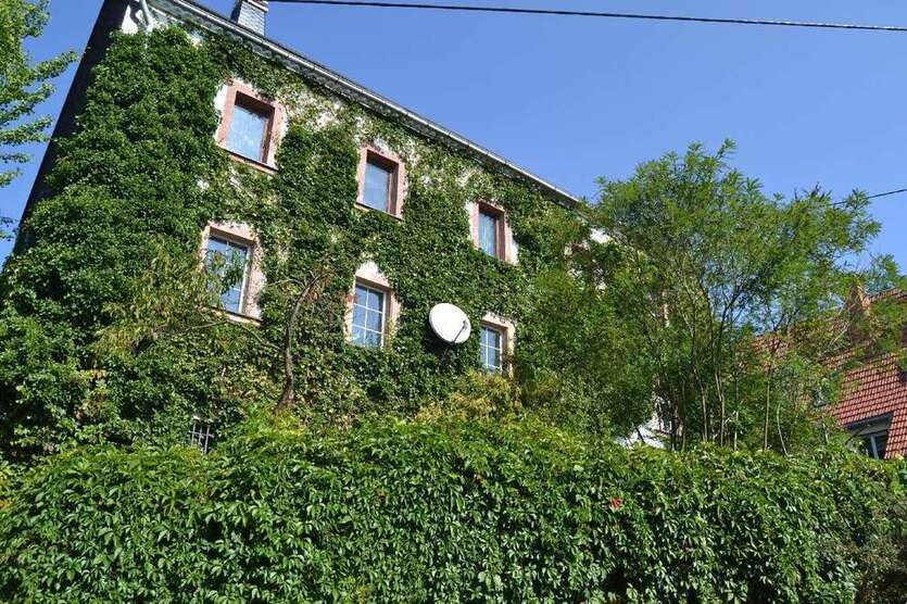 Haus zum Kaufen in Wechselburg 185.000 € 193 m²