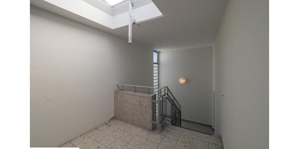 Etagenwohnung Saarbrücken Neue Bremm - 1 Zimmer, 25 m&sup2;, 320&euro; | Angebot:23217213